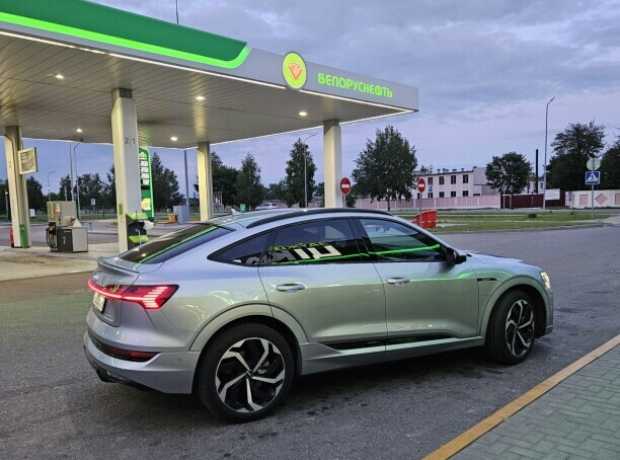 Audi e-tron Sportback , 2022, пробег 22000 км