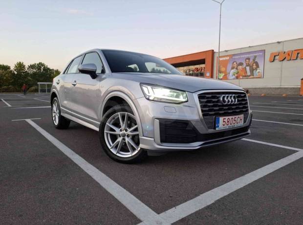 Audi Q2 I