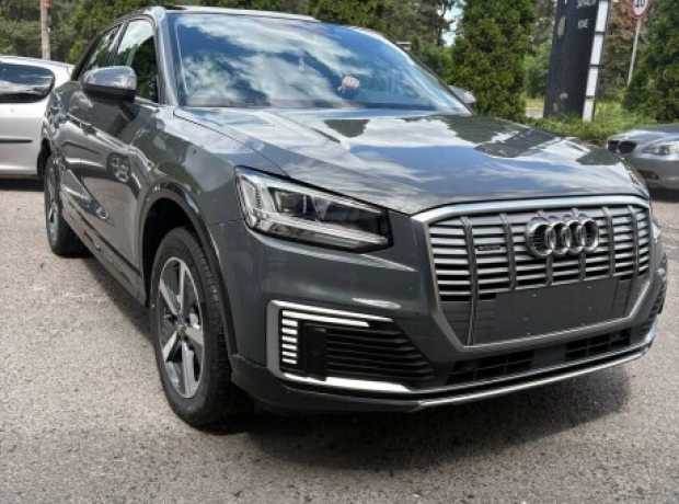 Audi Q2 I  Рестайлинг, 2021, пробег 2000 км