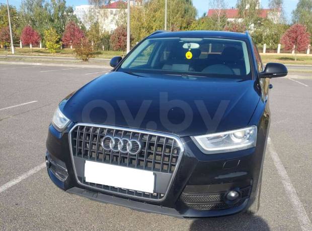 Audi Q3 8U