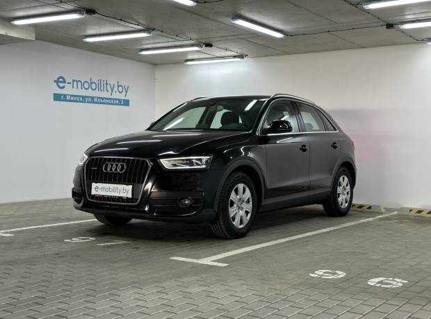 Audi Q3 8U