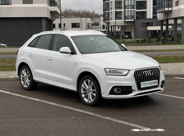 Audi Q3 8U