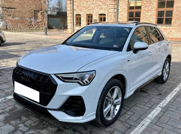 Audi Q3 F3, 2021, пробег 62777 км Audi Q3 F3, 2021, пробег 62777 км