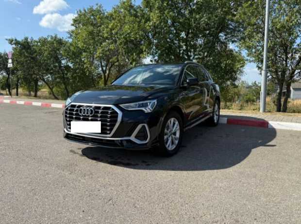 Audi Q3 F3, 2022, пробег 14000 км