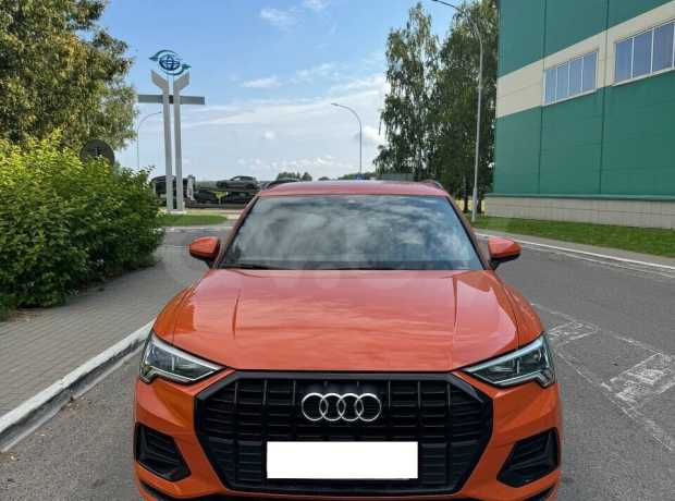 Audi Q3 F3