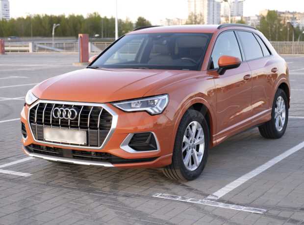 Audi Q3 F3