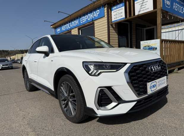 Audi Q3 Sportback I