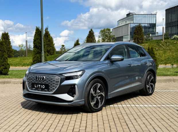 Audi Q4 e-tron , 2023, пробег 17541 км