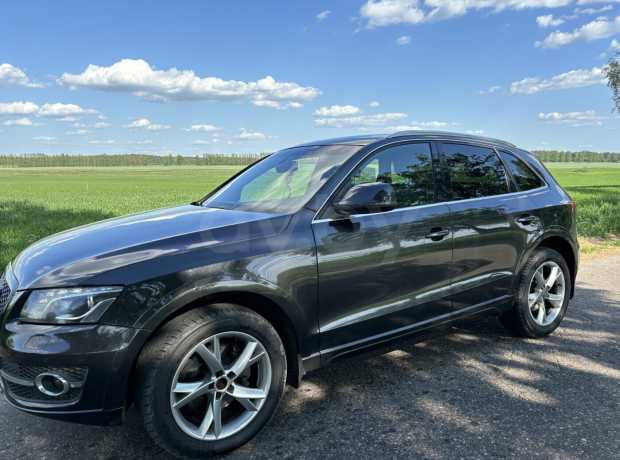 Audi Q5 8R