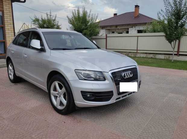 Audi Q5 8R