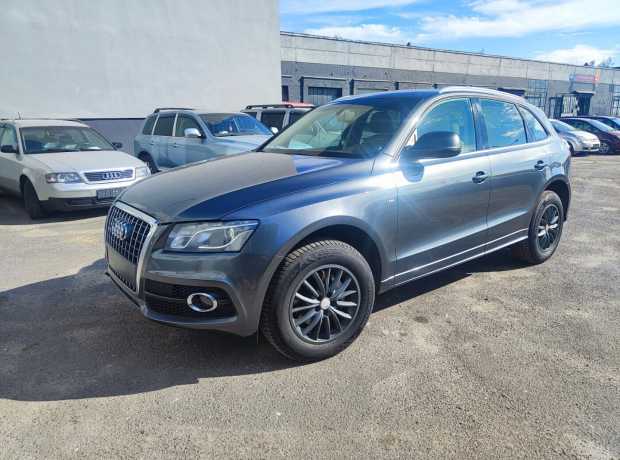 Audi Q5 8R