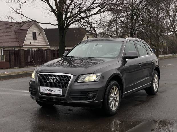 Audi Q5 8R