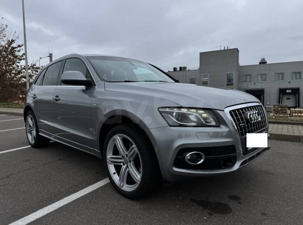 Audi Q5 8R