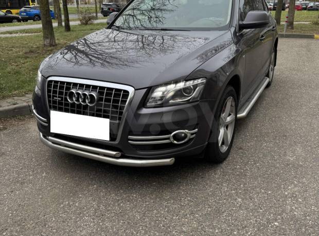 Audi Q5 8R