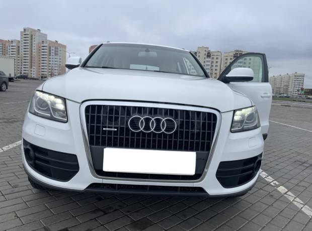 Audi Q5 8R