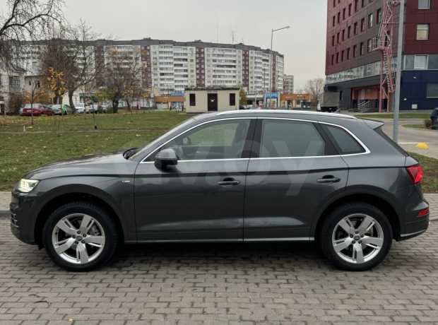 Audi Q5 FY