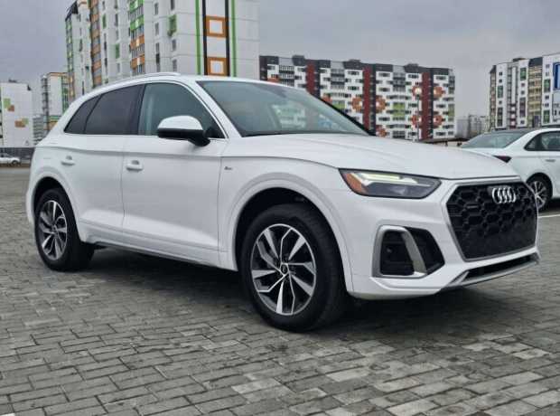 Audi Q5 FY  Рестайлинг, 2022, пробег 24500 км