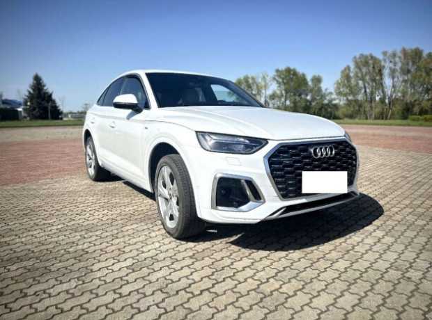 Audi Q5 Sportback , 2021, пробег 90000 км