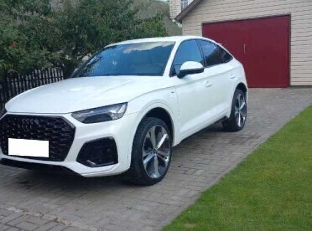 Audi Q5 Sportback , 2023, пробег 10200 км