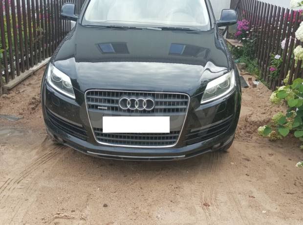 Audi Q7 4L