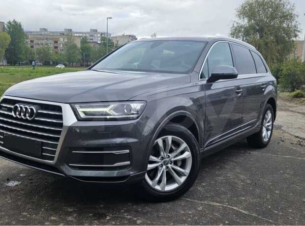 Audi Q7 4M