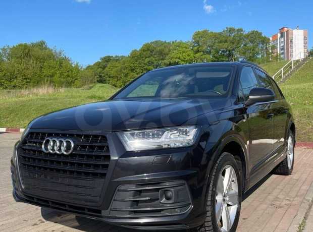 Audi Q7 4M