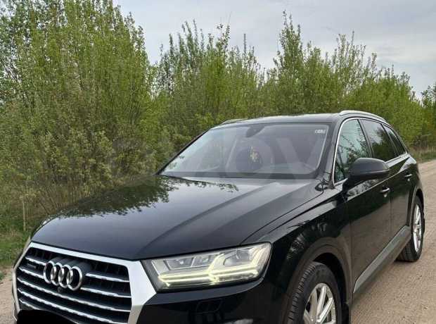 Audi Q7 4M