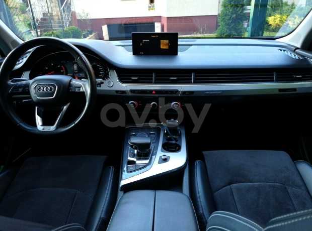 Audi Q7 4M