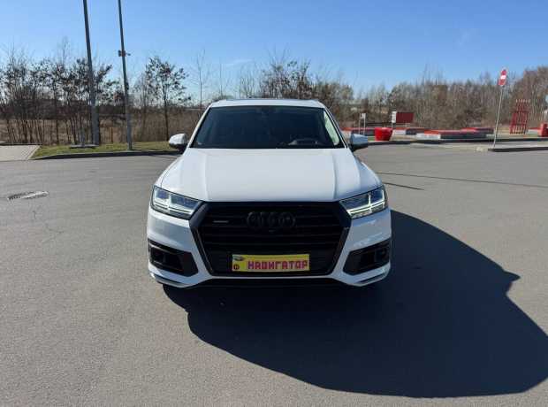 Audi Q7 4M