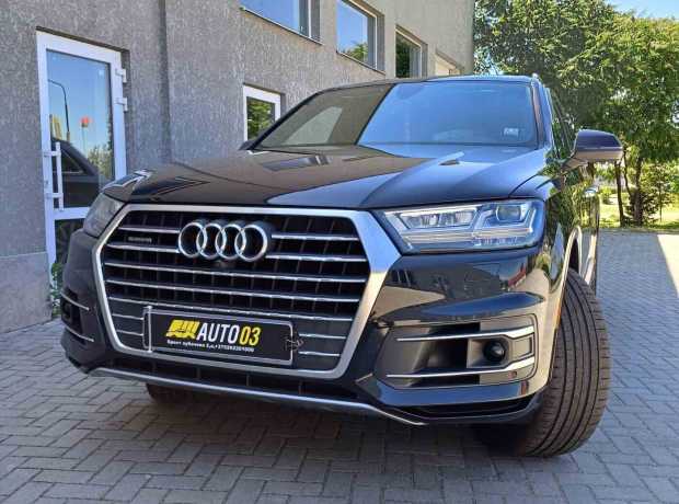 Audi Q7 4M