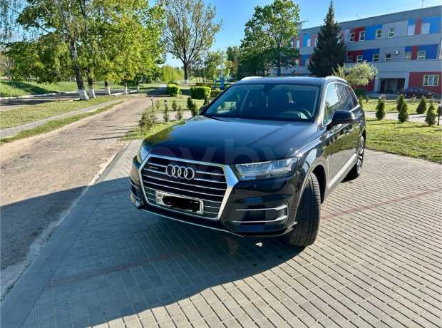 Audi Q7 4M