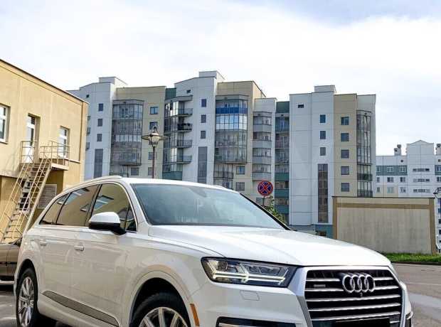 Audi Q7 4M