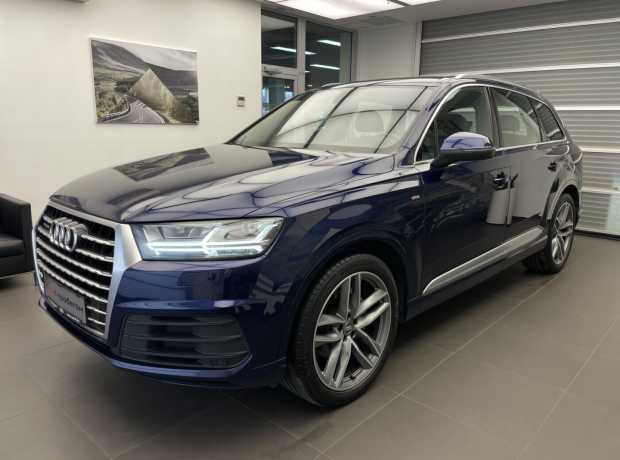 Audi Q7 4M