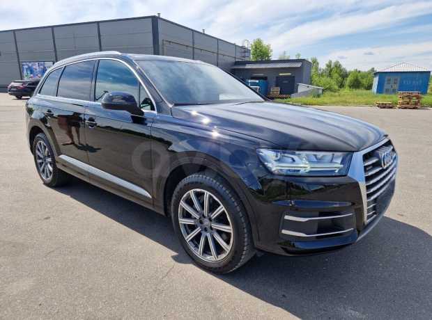 Audi Q7 4M