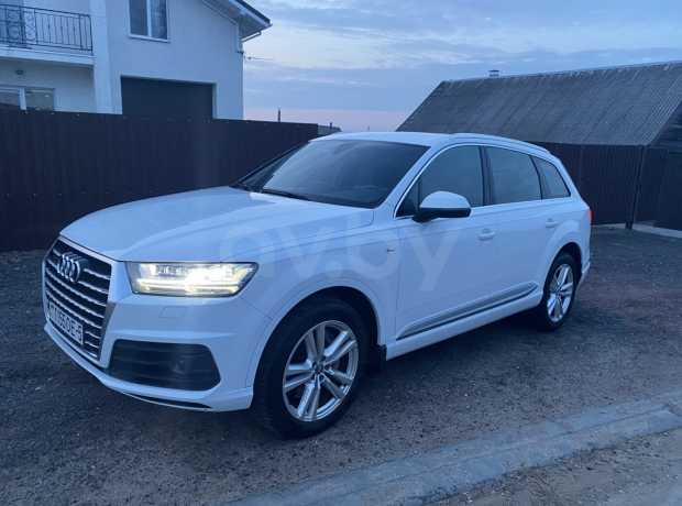 Audi Q7 4M