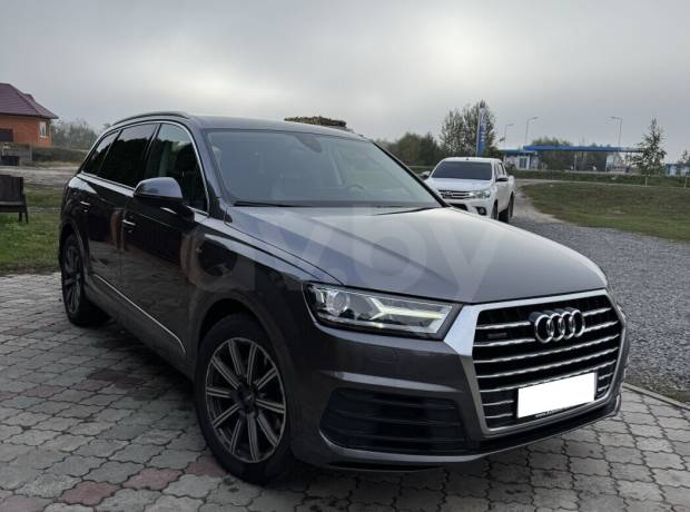 Audi Q7 4M