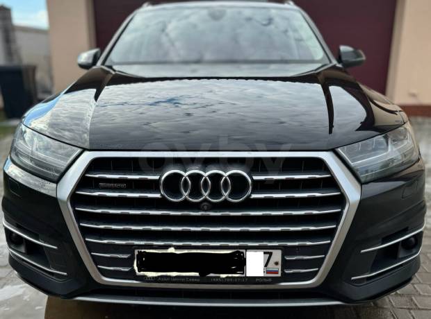 Audi Q7 4M