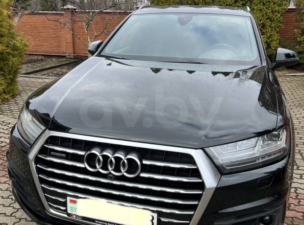 Audi Q7 4M