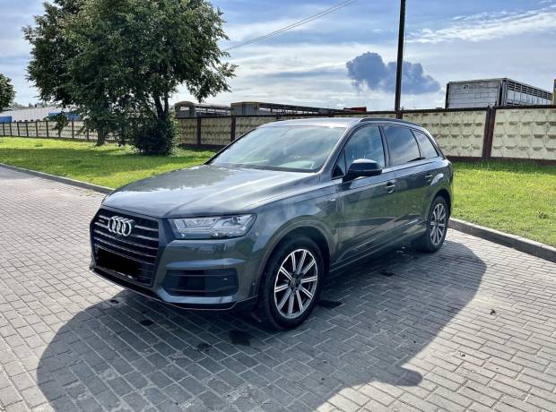 Audi Q7 4M