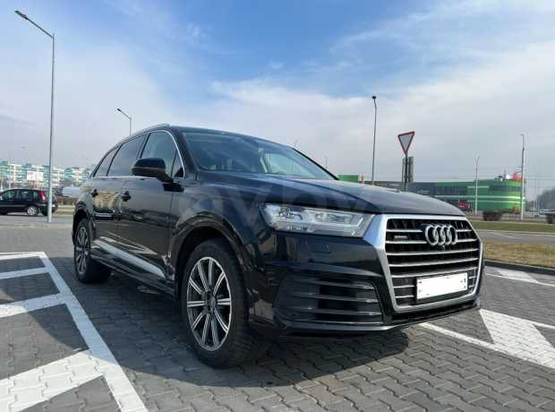 Audi Q7 4M