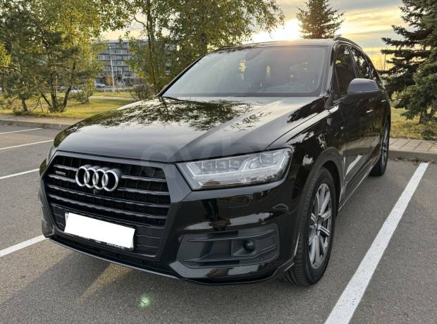 Audi Q7 4M