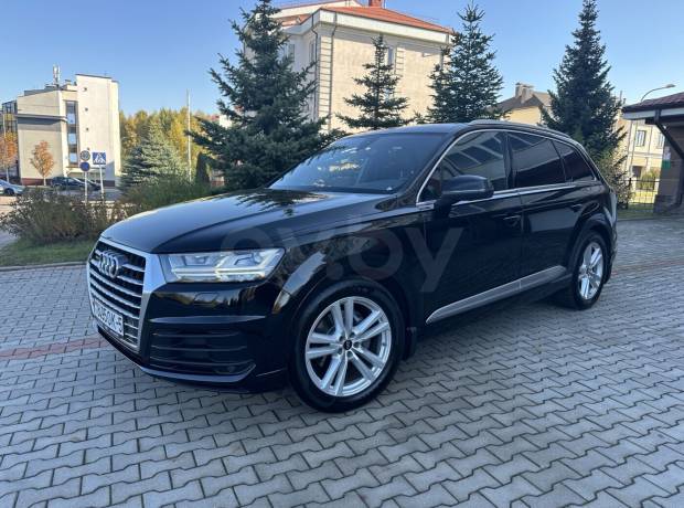 Audi Q7 4M