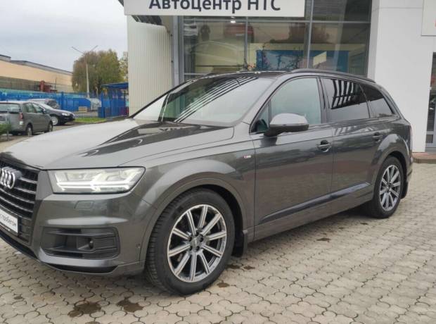 Audi Q7 4M