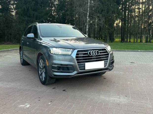 Audi Q7 4M