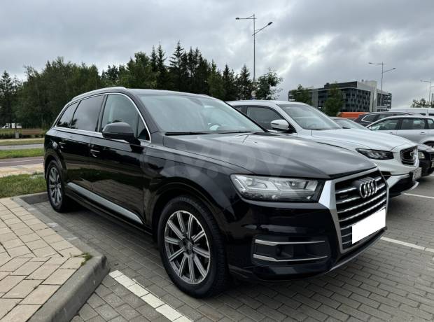 Audi Q7 4M