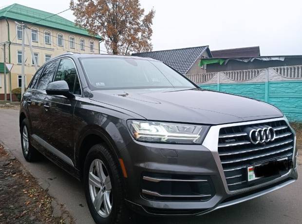 Audi Q7 4M