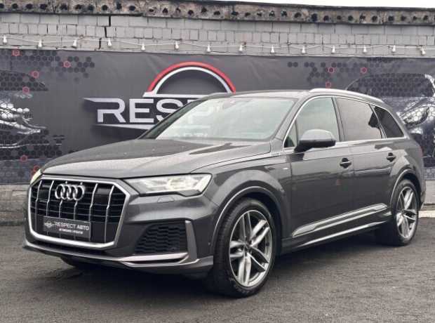 Audi Q7 4M Рестайлинг, 2022, пробег 30000 км Audi Q7 4M Рестайлинг, 2022, пробег 30000 км