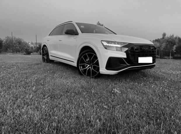 Audi Q8 I, 2019, пробег 115000 км Audi Q8 I, 2019, пробег 115000 км