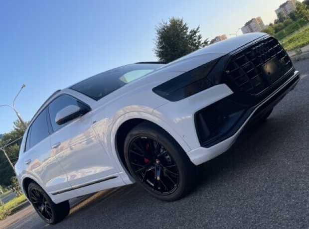 Audi Q8 I, 2020, пробег 69000 км