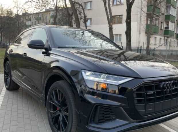 Audi Q8 I, 2021, пробег 77000 км